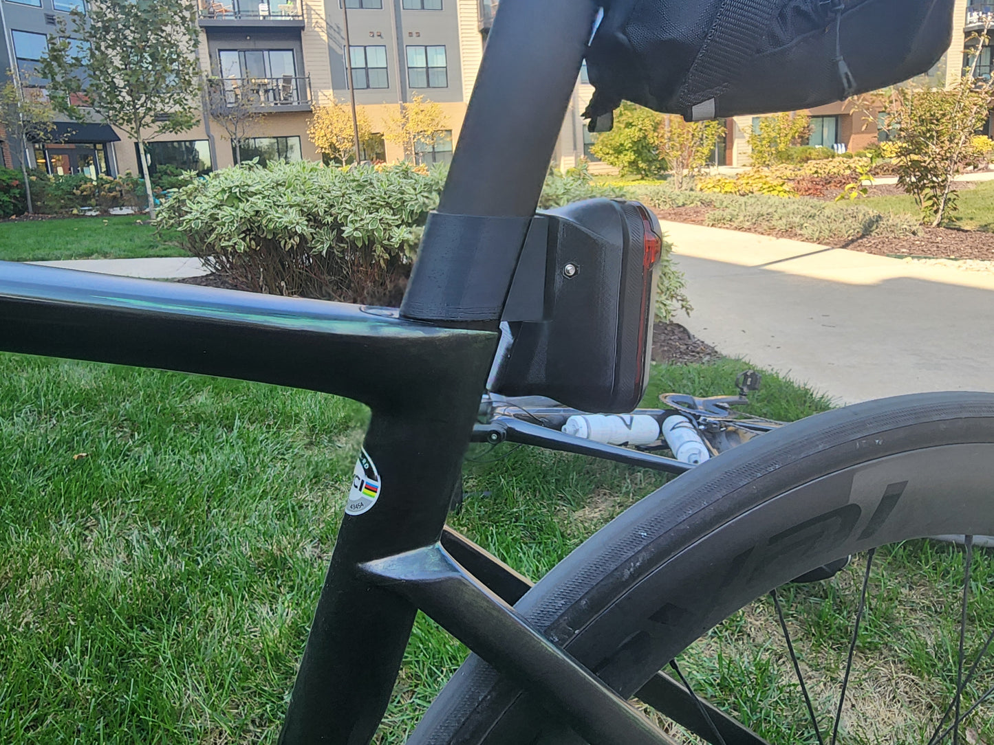 Garmin Varia Aero Mount for S-Works Seat Post