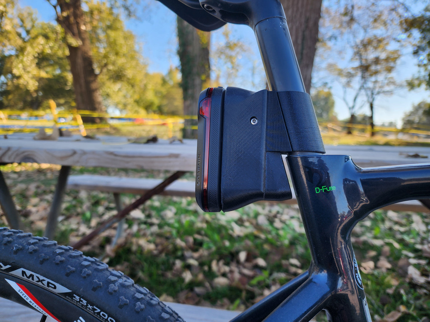 Garmin Varia Aero Mount for Giant TCX D-FUSE Seat Post