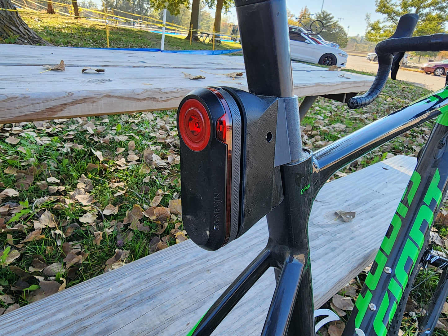 Garmin Varia Aero Mount for Giant TCX D-FUSE Seat Post