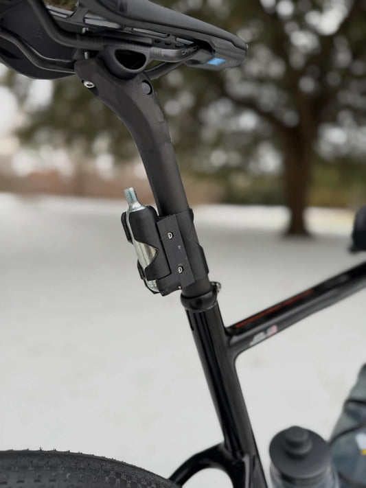 CO2 Seatpost Race Mount